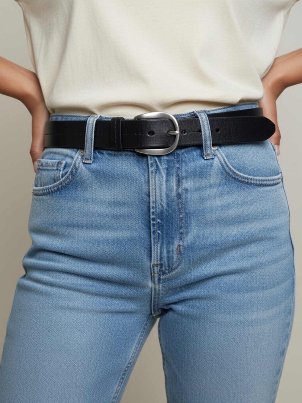 Lauren Ralph Lauren Black Leather Belt with Silver-Tone Oval Buckle